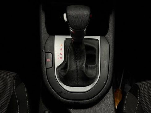 Used 2024 Kia Forte LXS image 27