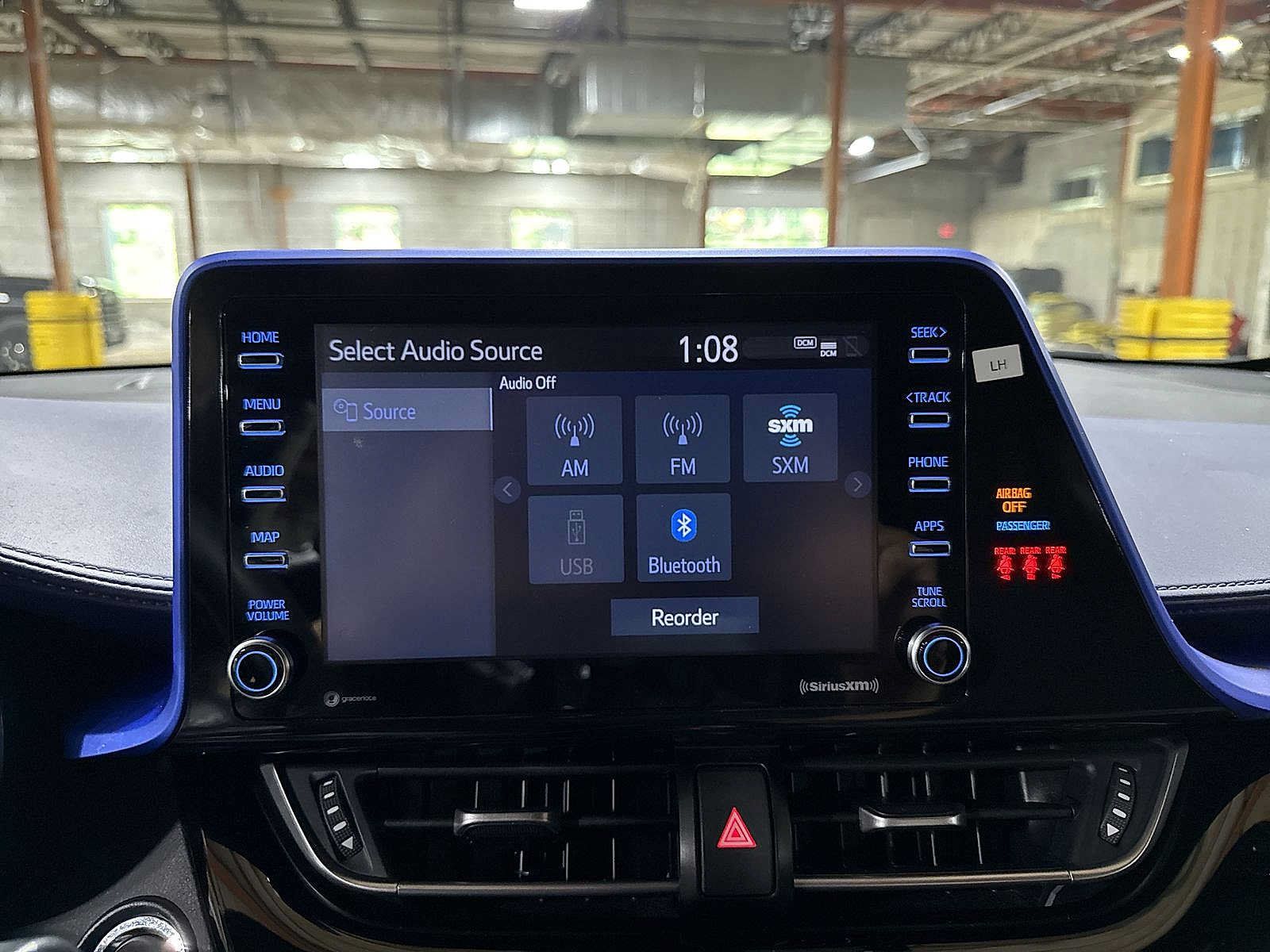 Used 2022 Toyota C-HR XLE FWD image 20