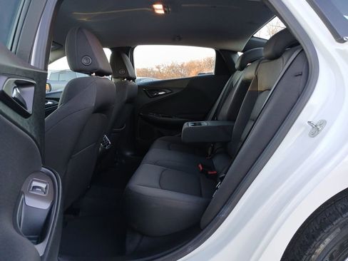 Certified 2023 Chevrolet Malibu LT w/ Driver Confidence Package image 25