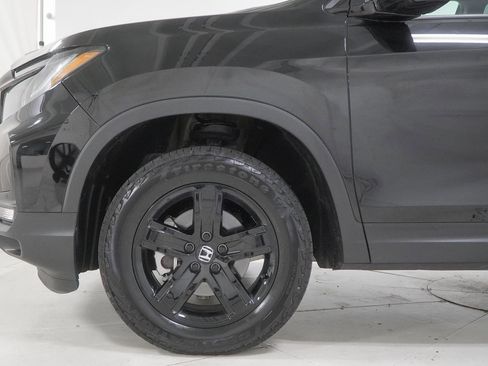 Used 2023 Honda Ridgeline Black Edition image 18