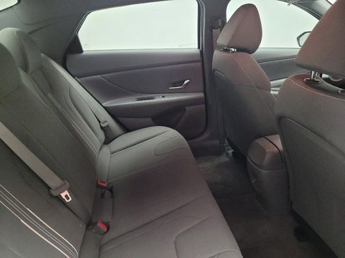 Used 2024 Hyundai Elantra SEL image 19