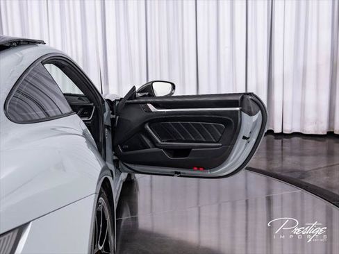 Used 2025 Porsche 911 Turbo S AWD/4WD image 36