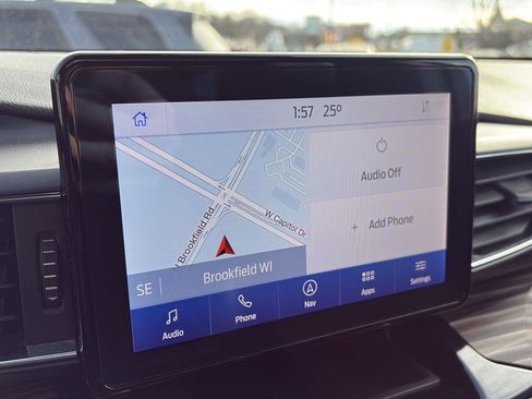 Used 2021 Ford Explorer Limited w/ Class III Trailer Tow Package image 9