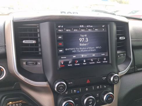 Used 2020 RAM 1500 Laramie RWD image 19