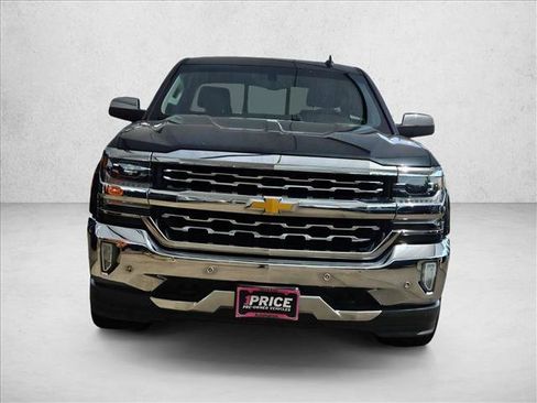 Used 2018 Chevrolet Silverado 1500 LTZ w/ Texas Edition RWD image 2