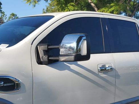 Used 2023 Nissan Titan Platinum Reserve w/ Moonroof Package image 12