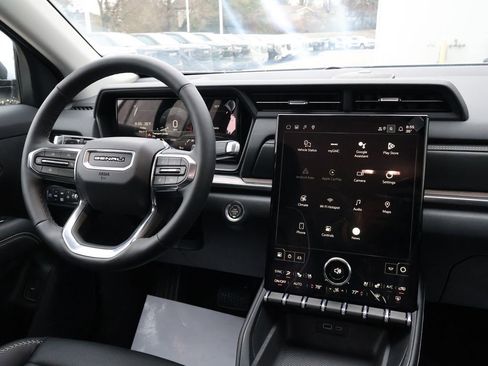 New 2026 GMC Terrain Denali w/ LPO, Floor Liner Package image 28