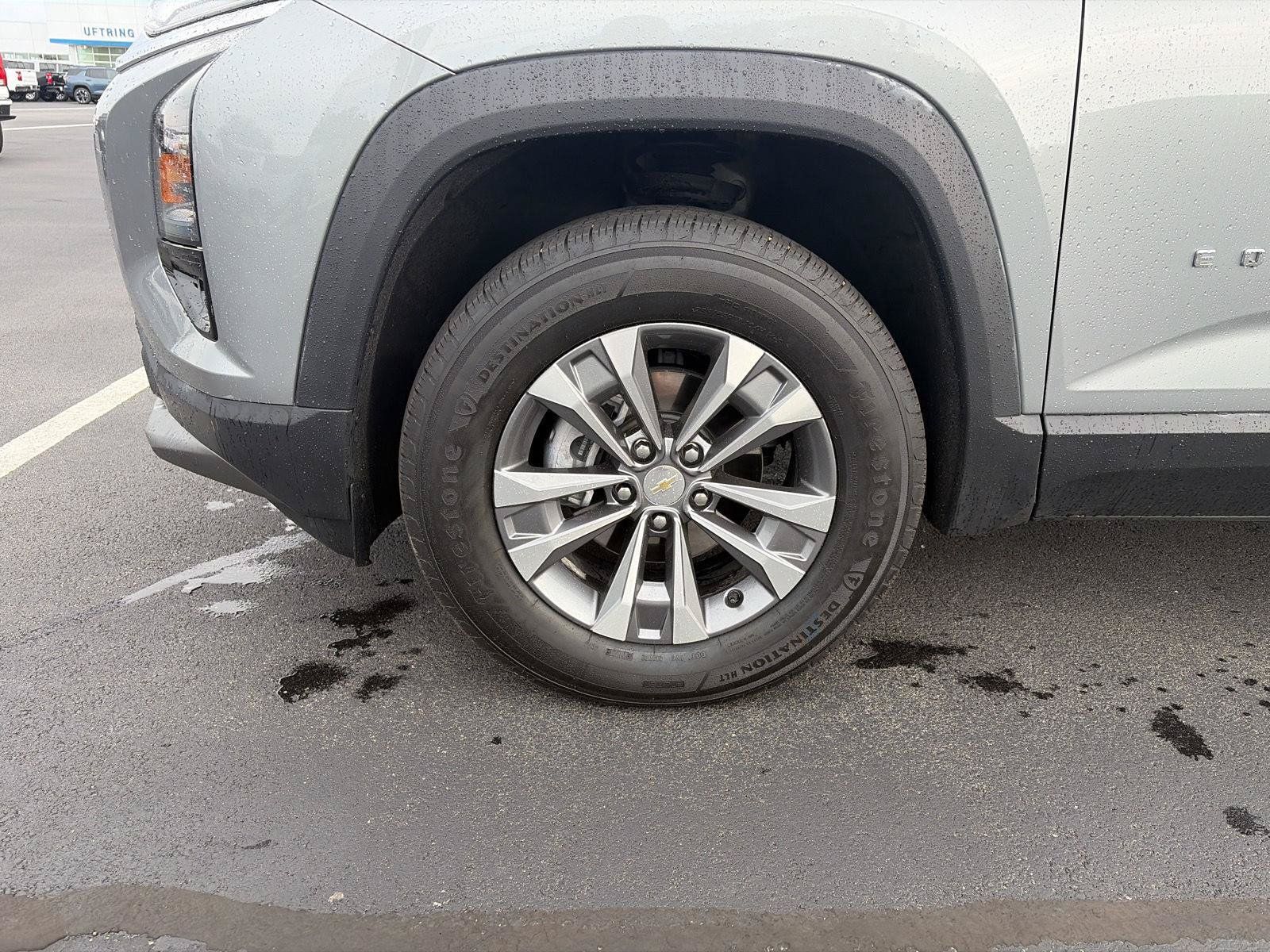 Used 2025 Chevrolet Equinox LT w/ Convenience Package II FWD image 10