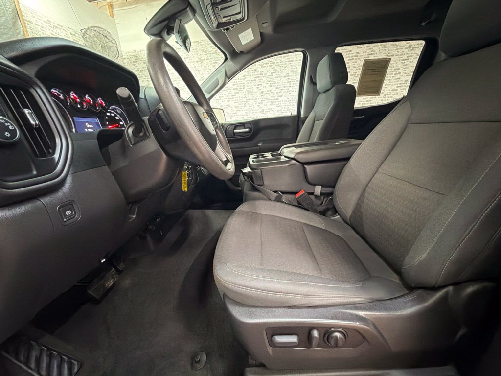 Used 2022 Chevrolet Silverado 1500 Custom w/ Safety Confidence Package RWD image 23