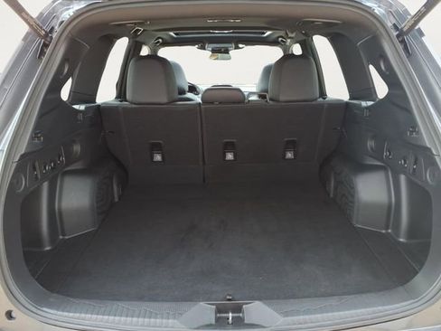 Used 2025 Subaru Forester Limited image 31