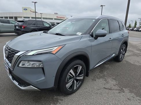 Used 2023 Nissan Rogue Platinum w/ Platinum Premium Package AWD/4WD image 1