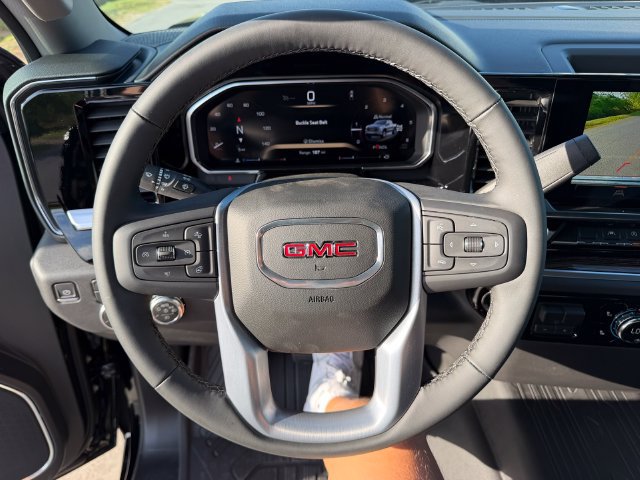 New 2026 GMC Sierra 1500 Elevation w/ Elevation Select Package AWD/4WD image 18