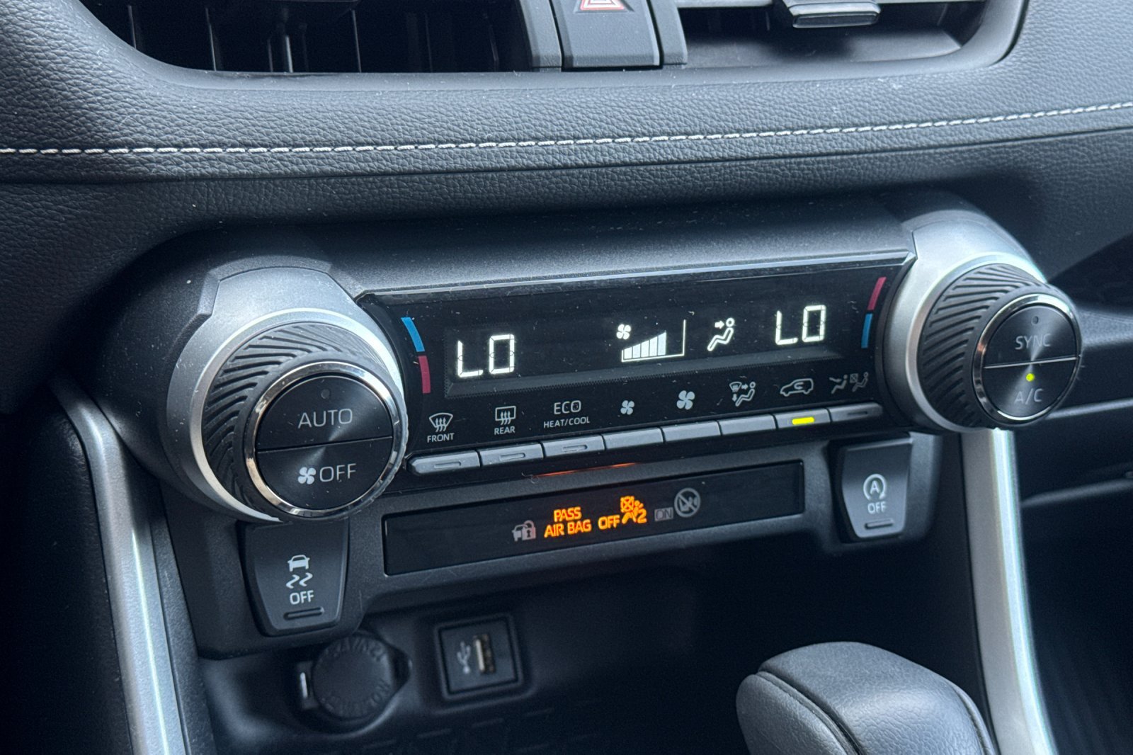 Certified 2023 Toyota RAV4 XLE AWD/4WD image 19