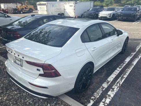 Used 2024 Volvo S60 T8 Plus w/ Climate Package AWD/4WD image 3