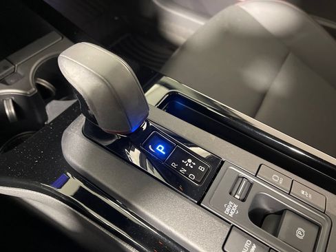 Used 2023 Toyota Prius Prime FWD image 24