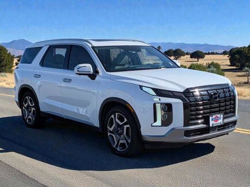 Used 2023 Hyundai Palisade Limited image 8
