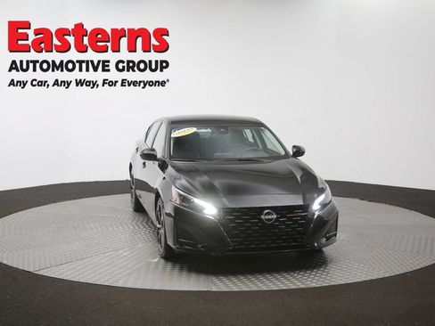 Used 2024 Nissan Altima 2.5 SR FWD image 51