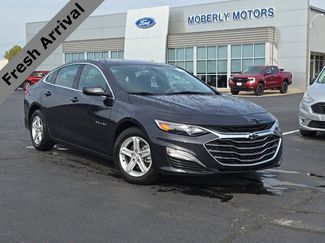 Used 2022 Chevrolet Malibu LS image 1