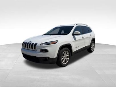 Used 2017 Jeep Cherokee Latitude w/ Cold Weather Group
