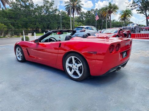 Used 2005 Chevrolet Corvette Convertible w/ Preferred Equipment Group RWD image 6