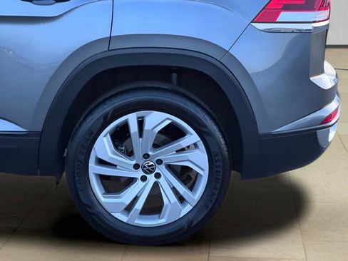 Used 2021 Volkswagen Atlas Cross Sport SEL image 38