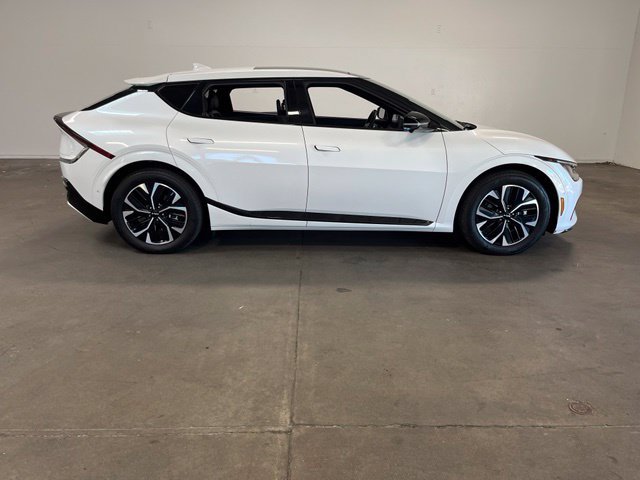 Used 2024 Kia EV6 GT-Line RWD image 2