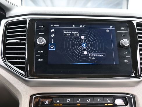 Used 2023 Volkswagen Atlas SEL R-Line image 20