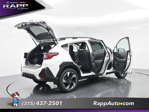 Used 2024 Subaru Crosstrek 2.5i Limited AWD/4WD image 32