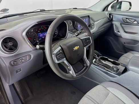 Used 2022 Chevrolet Blazer LT image 8