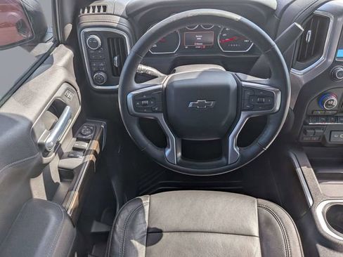 Used 2020 Chevrolet Silverado 1500 LT Trail Boss AWD/4WD image 17