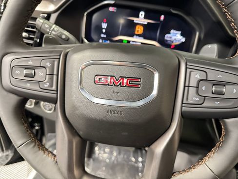 New 2026 GMC Sierra 1500 AT4 w/ AT4 Premium Package AWD/4WD image 19