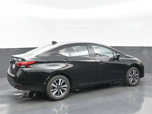 New 2025 Nissan Versa SV w/ Trunk Package image 6