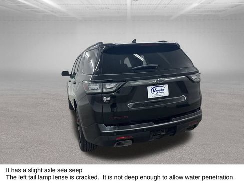 Used 2021 Chevrolet Traverse Premier w/ Redline Edition AWD/4WD image 10