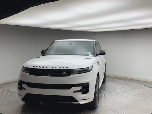 Certified 2025 Land Rover Range Rover Sport Dynamic SE AWD/4WD image 7