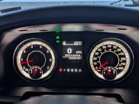 Used 2017 RAM 1500 Express w/ Express Value Package image 22