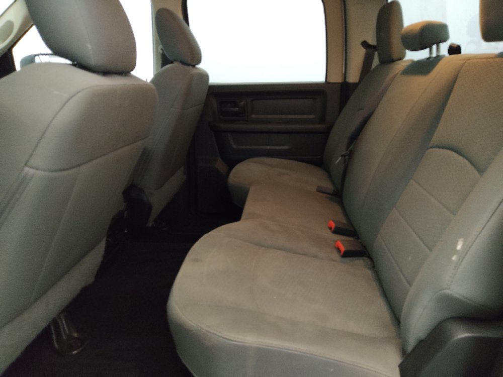 Used 2017 RAM 1500 Express w/ Express Value Package AWD/4WD image 18