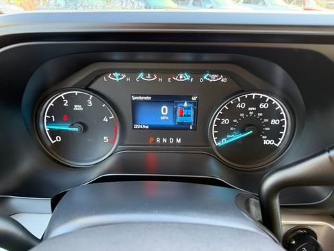 Used 2025 Ford F250 XLT image 17