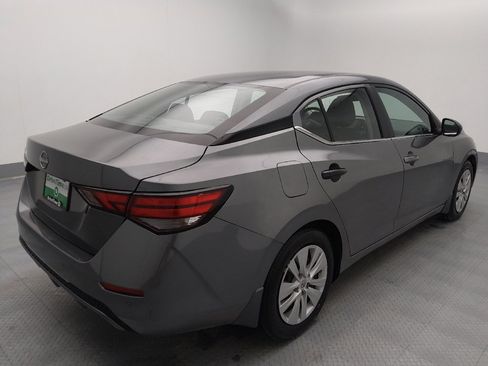 Used 2025 Nissan Sentra S image 9