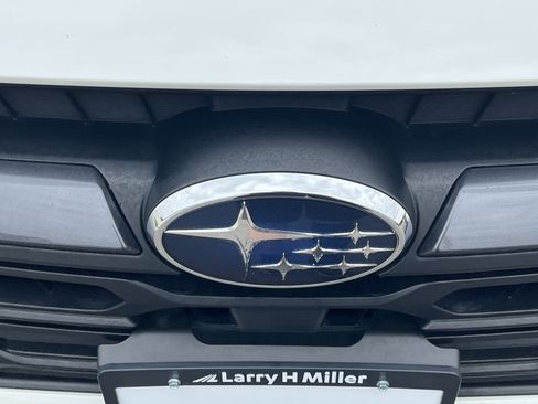 Certified 2023 Subaru Outback Limited w/ Tech Package 2 AWD/4WD image 25