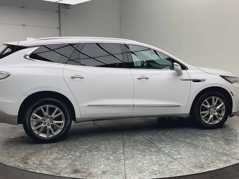 Certified 2024 Buick Enclave Essence w/ Experience Buick Package image 42