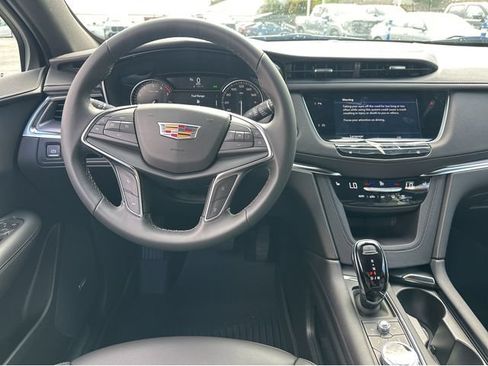 New 2026 Cadillac XT5 Luxury w/ LPO, Floor Liner Package FWD image 7