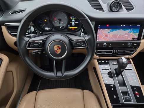 Used 2023 Porsche Macan S AWD/4WD image 15