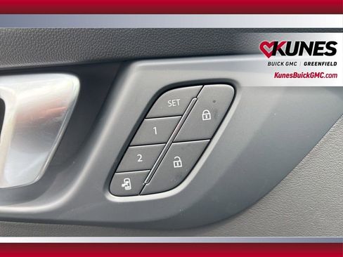 New 2026 Buick Enclave Sport Touring w/ Power Package image 18