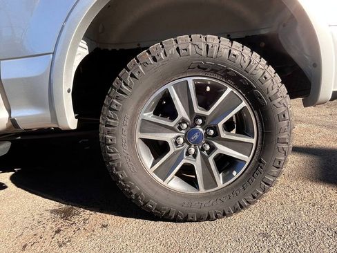 Used 2017 Ford F150 XLT w/ Equipment Group 302A Luxury AWD/4WD image 47