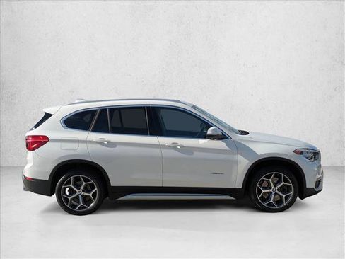 Used 2018 BMW X1 xDrive28i image 4