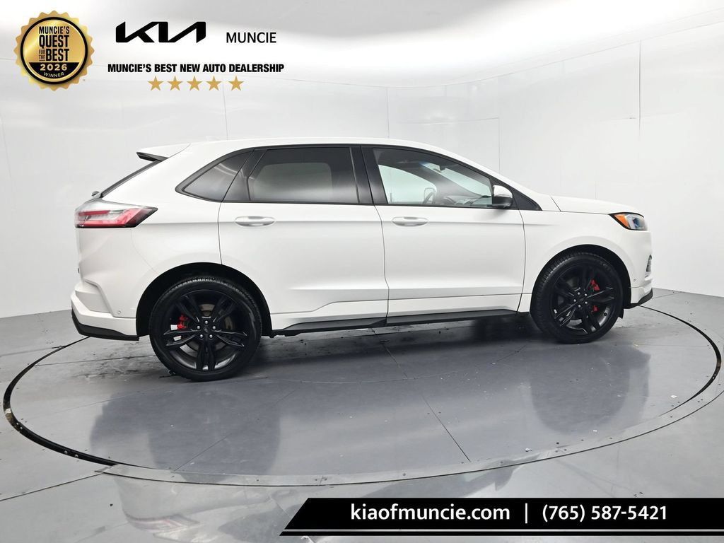Used 2020 Ford Edge ST w/ Equipment Group 401A AWD/4WD image 8