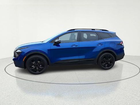 Certified 2025 Kia Sportage X-Line AWD/4WD image 2