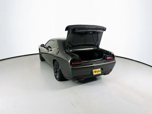 Used 2023 Dodge Challenger R/T w/ Plus Package image 22