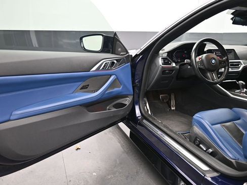 Used 2022 BMW M4 xDrive Competition image 12