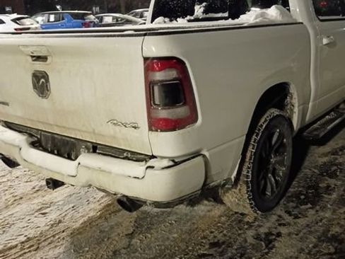 Used 2021 RAM 1500 Big Horn image 4